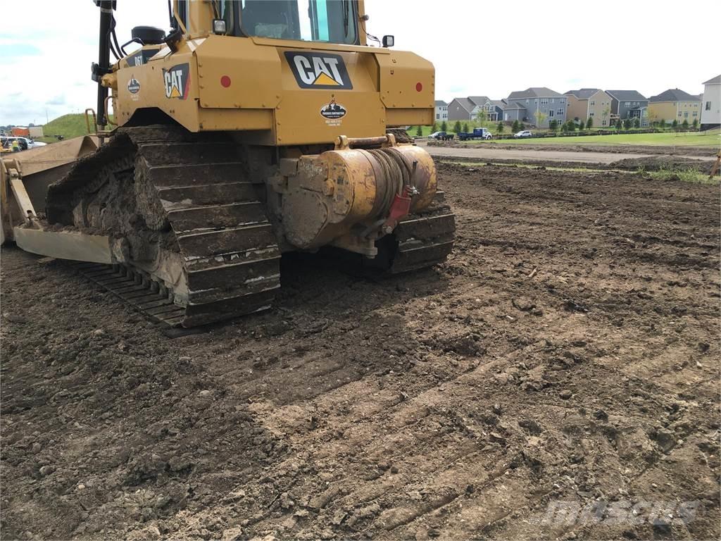 CAT D6T XW Pásové dozery