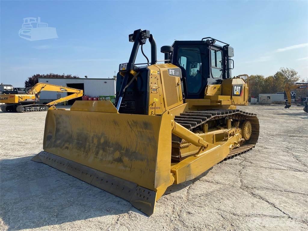 CAT D7E LGP Pásové dozery