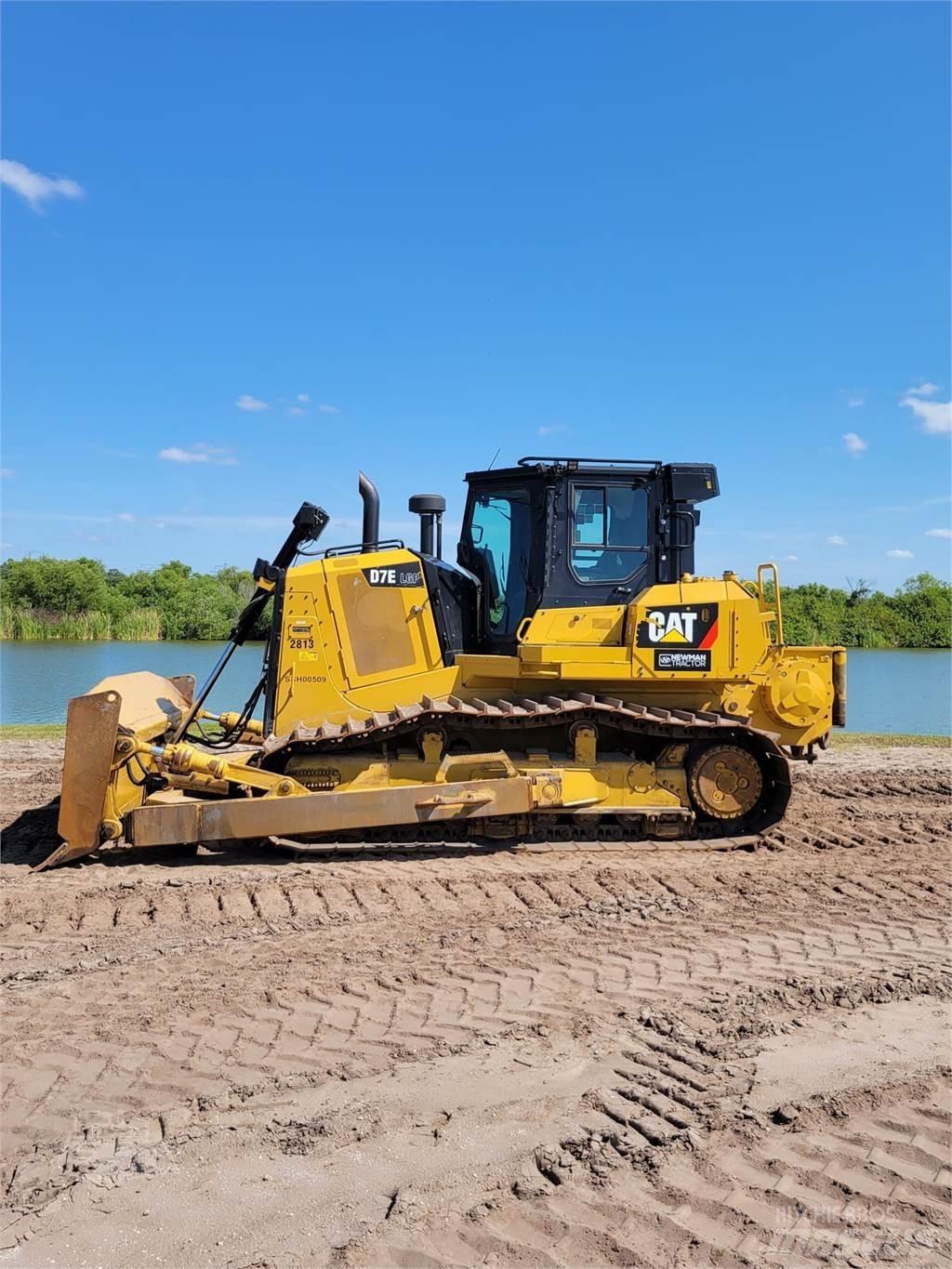 CAT D7E LGP Pásové dozery