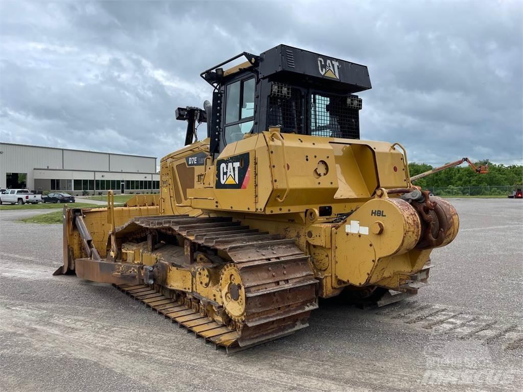 CAT D7E LGP Pásové dozery