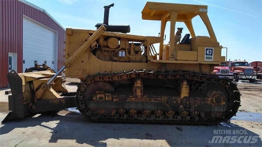 CAT D9H Pásové dozery