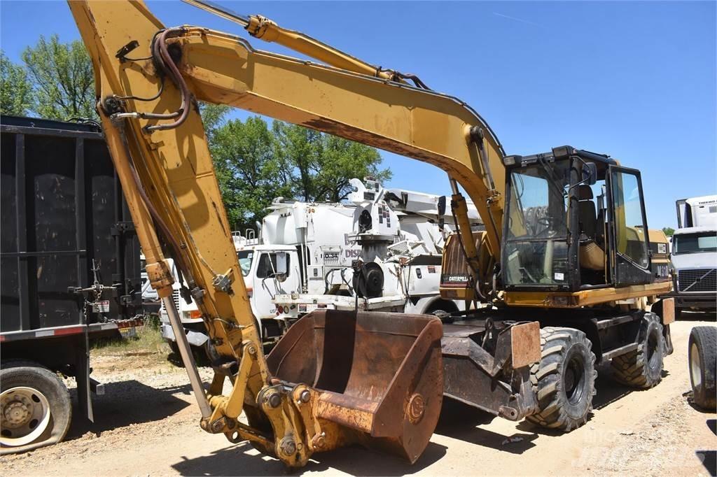 CAT M318 Kolová rýpadla
