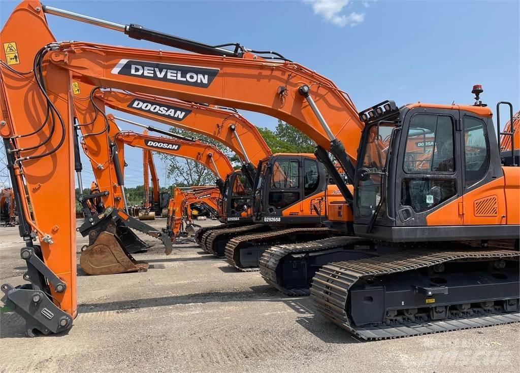 Develon DX225 LC-7 Pásová rýpadla