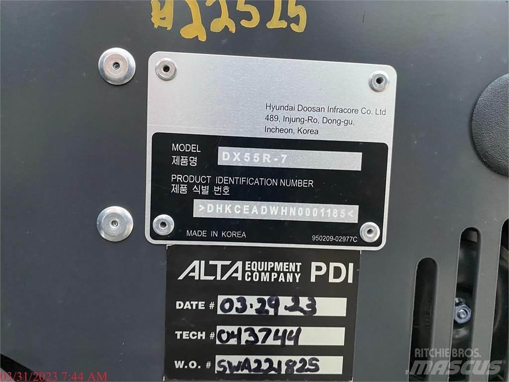 Develon DX55R-7 Mini rýpadla < 7t