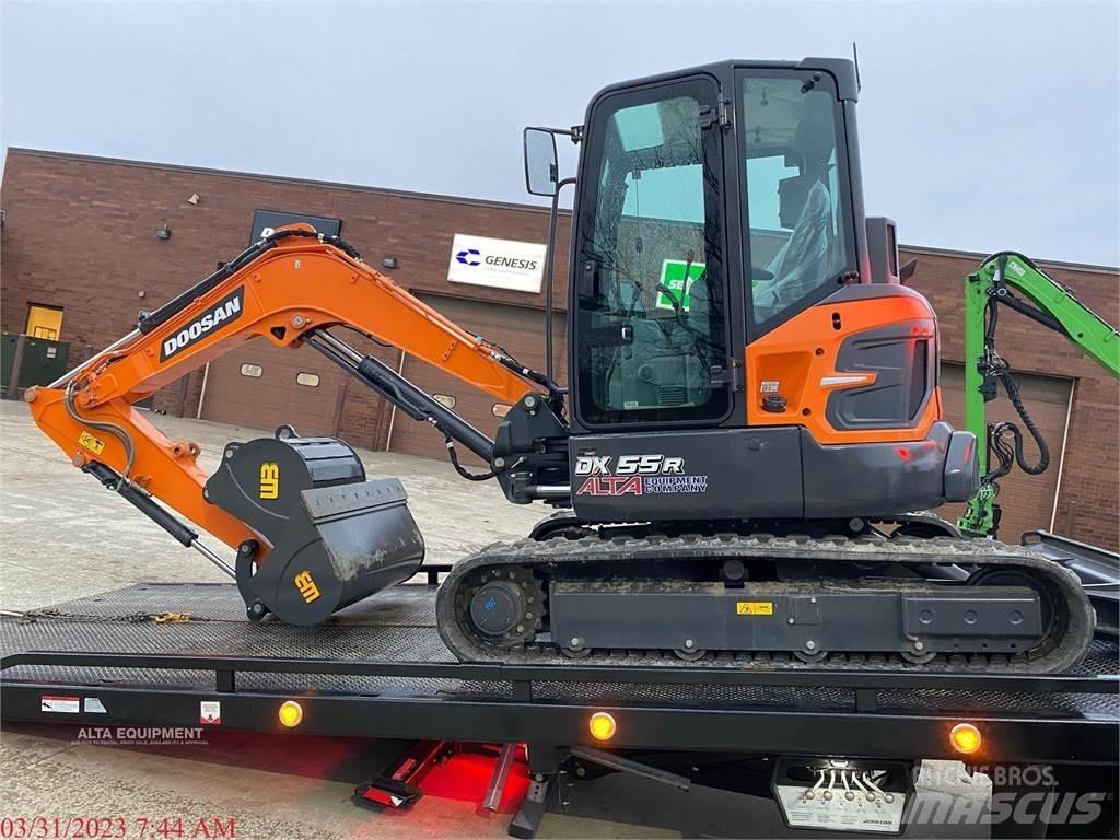 Develon DX55R-7 Mini rýpadla < 7t