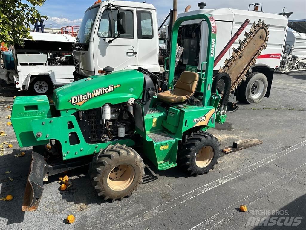 Ditch Witch RT45 Rýhovače