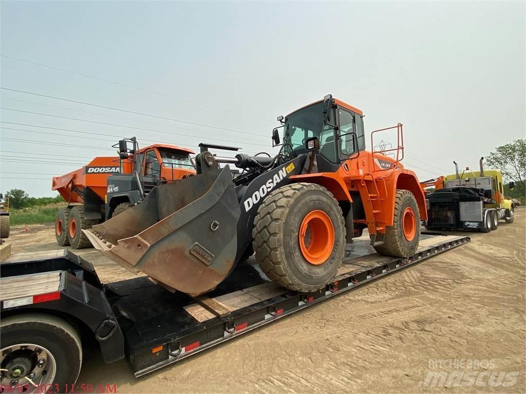 Doosan DL300-5 Kolové nakladače