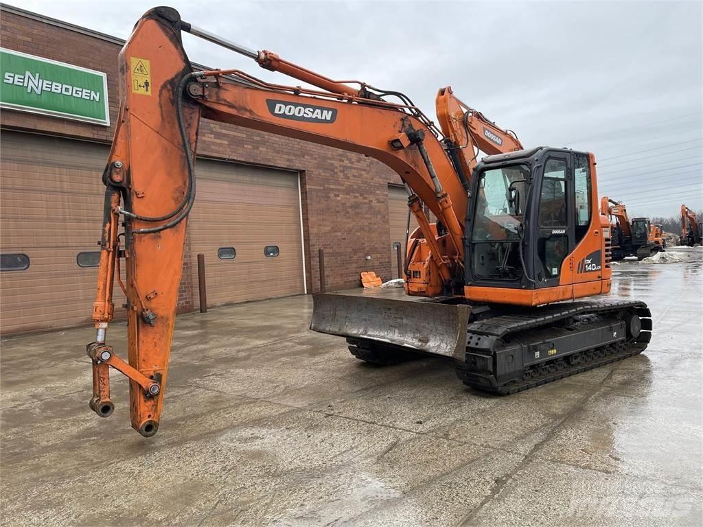 Doosan DX140 LCR-3 Pásová rýpadla