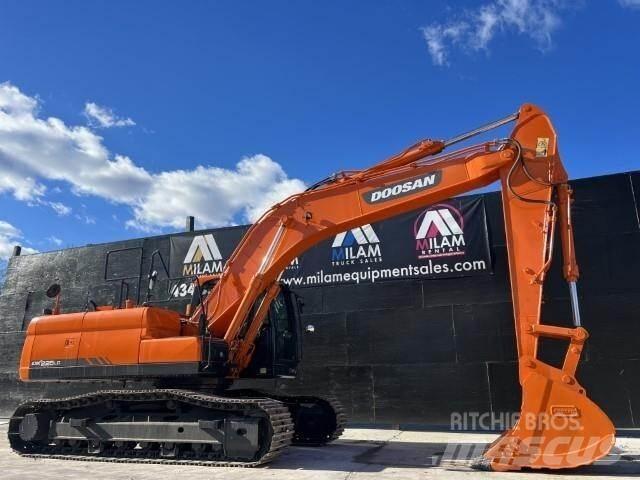 Doosan DX225 LC Pásová rýpadla