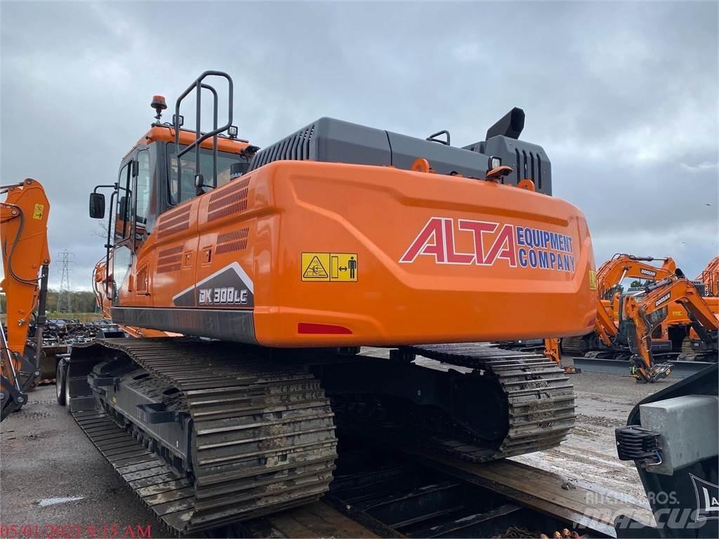 Doosan DX300 LC Pásová rýpadla