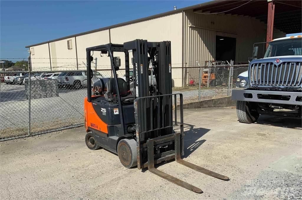 Doosan GC25P-5 Další