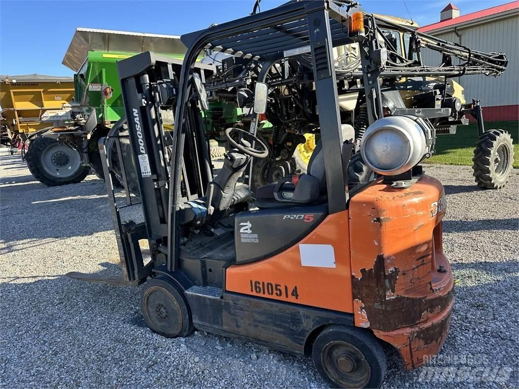 Doosan GC25P-5 Další