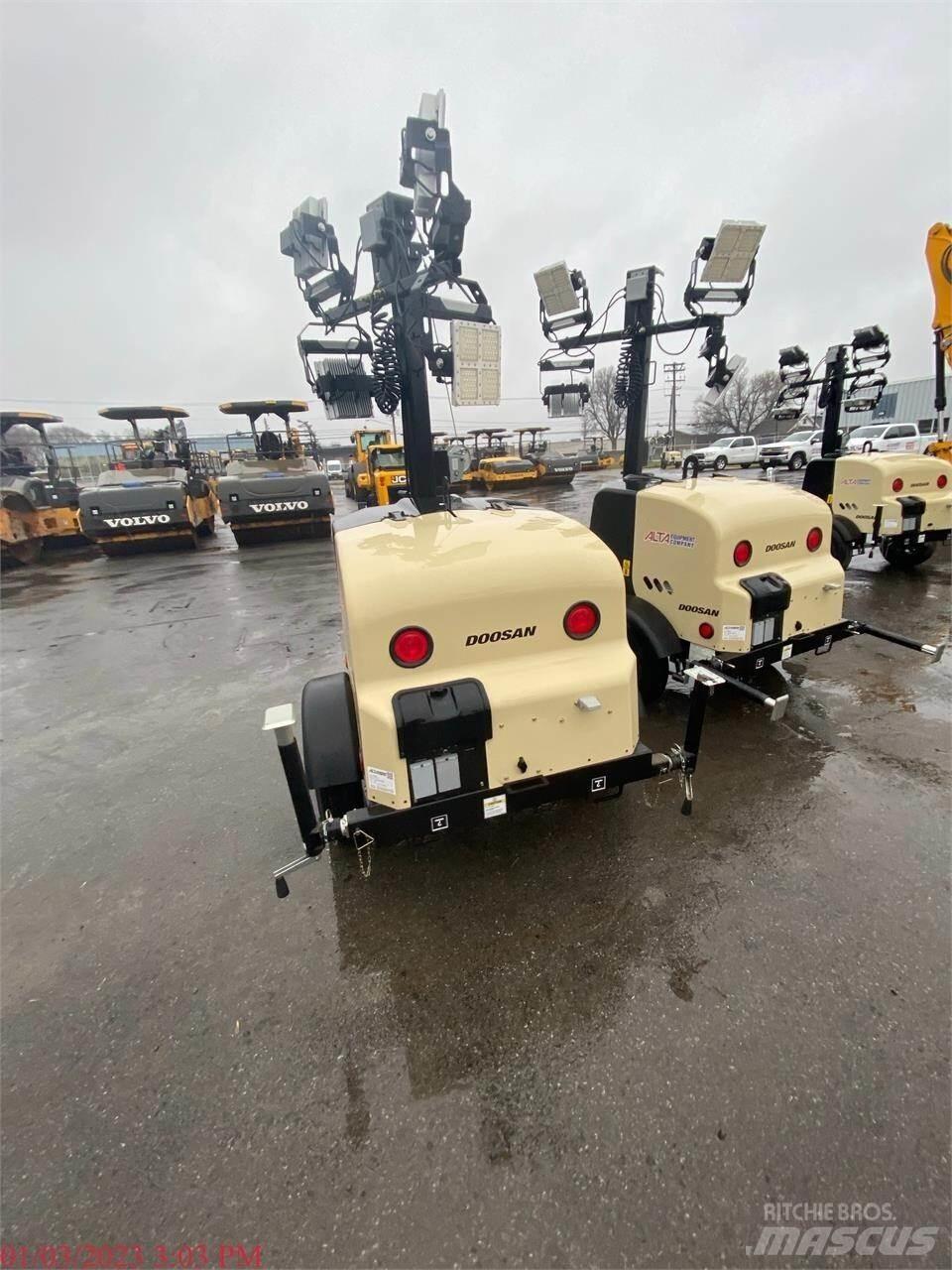 Doosan LCV6 Osvětlovací stožáry