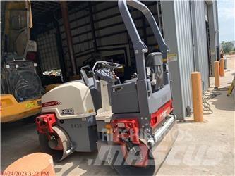 Dynapac CC1200 VI Tandemové válce