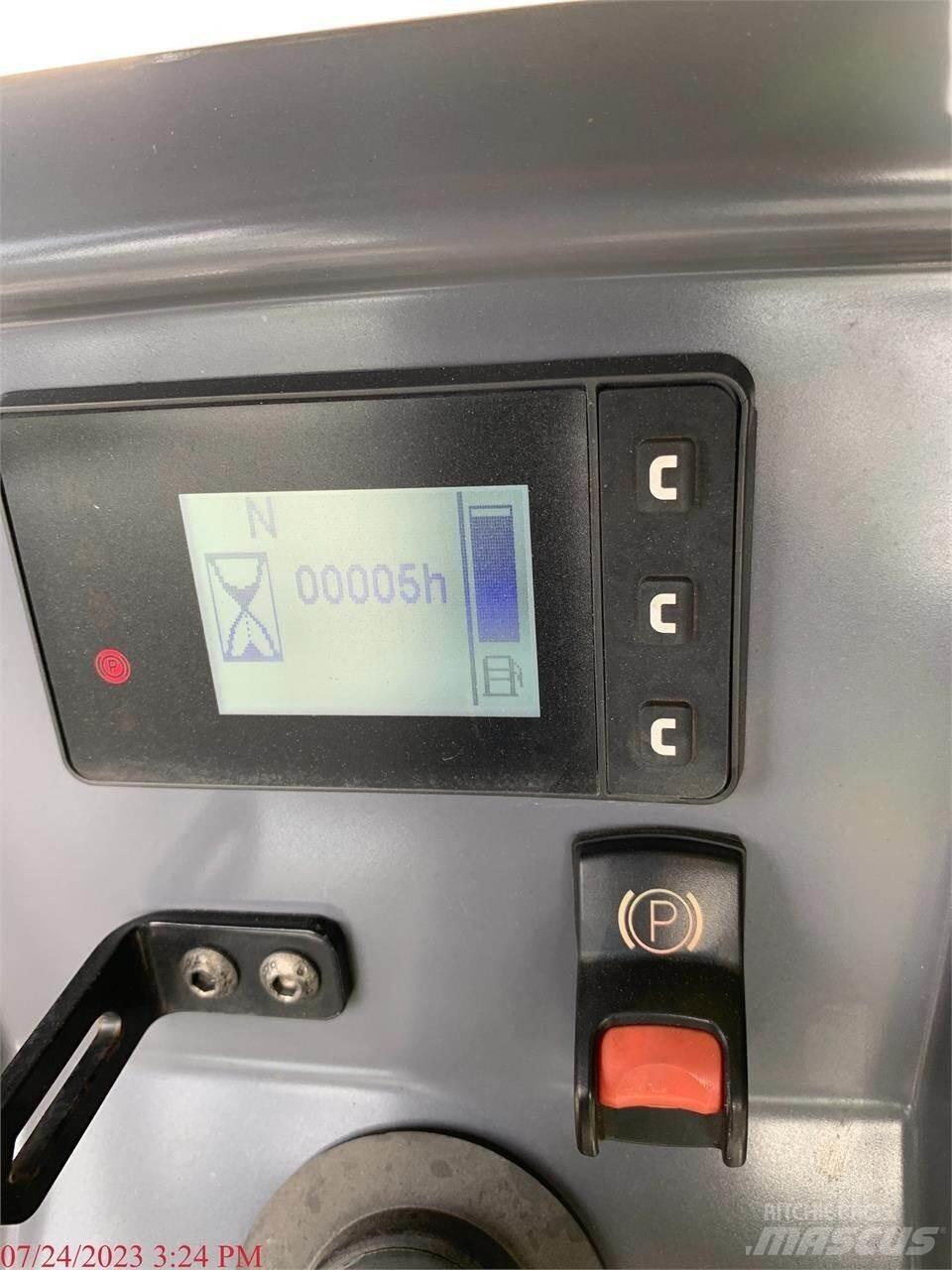 Dynapac CC1200 VI Tandemové válce