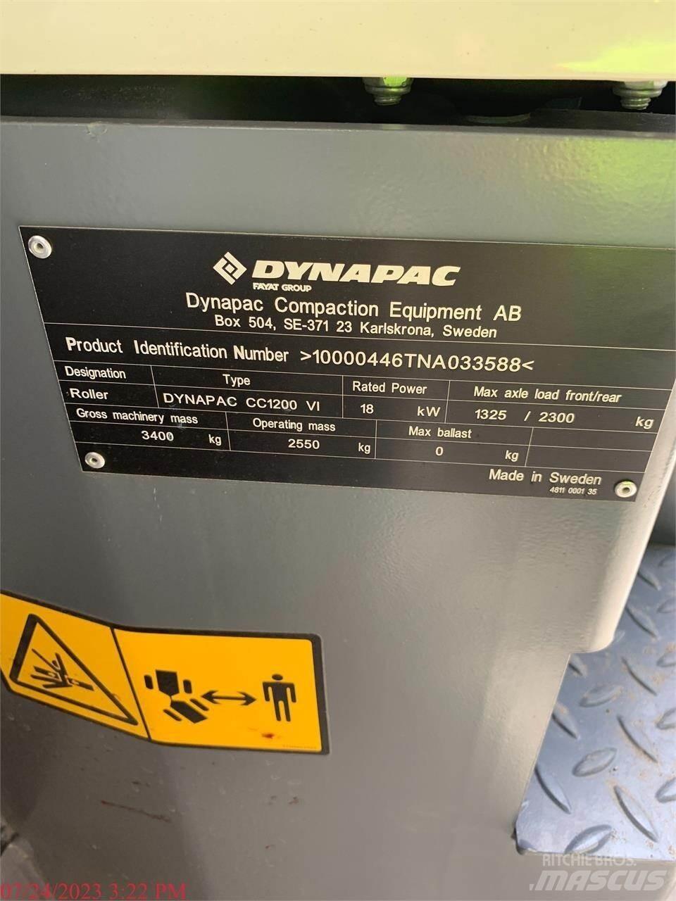 Dynapac CC1200 VI Tandemové válce