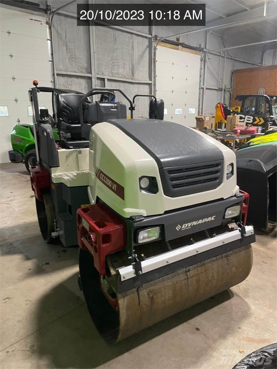 Dynapac CC1200 VI Tandemové válce