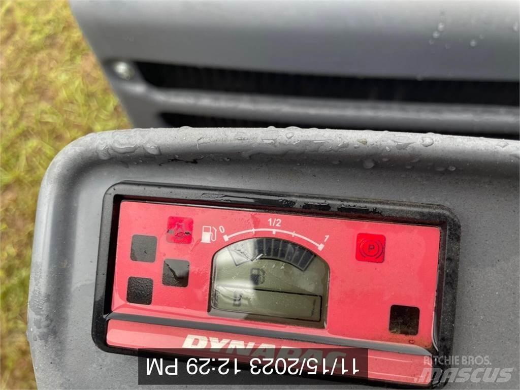 Dynapac CC950 Tandemové válce