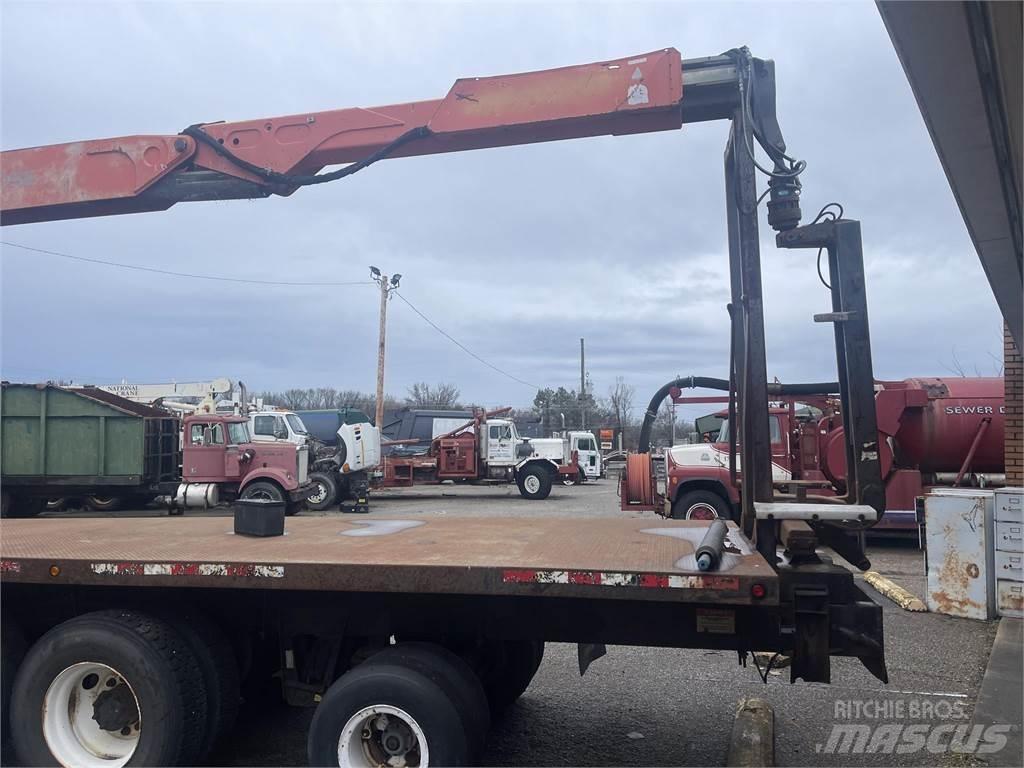 Fassi F230SE Lesní nakladače