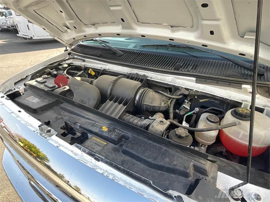 Ford E450 Komunální / Multi-užitková vozidla