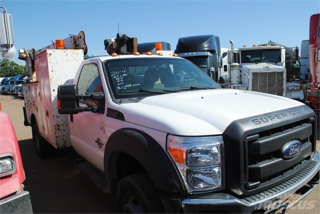 Ford F550 Komunální / Multi-užitková vozidla
