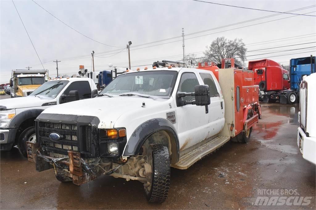 Ford F550 Komunální / Multi-užitková vozidla
