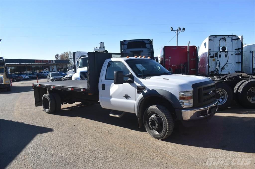 Ford F550 Sklápěče