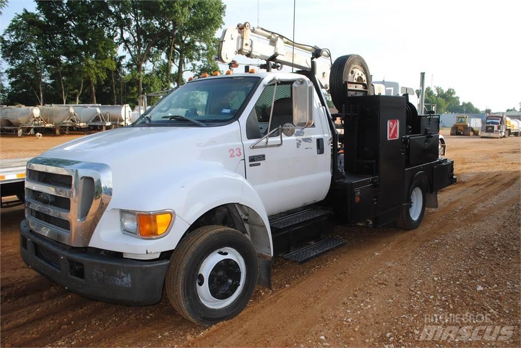 Ford F650 Komunální / Multi-užitková vozidla