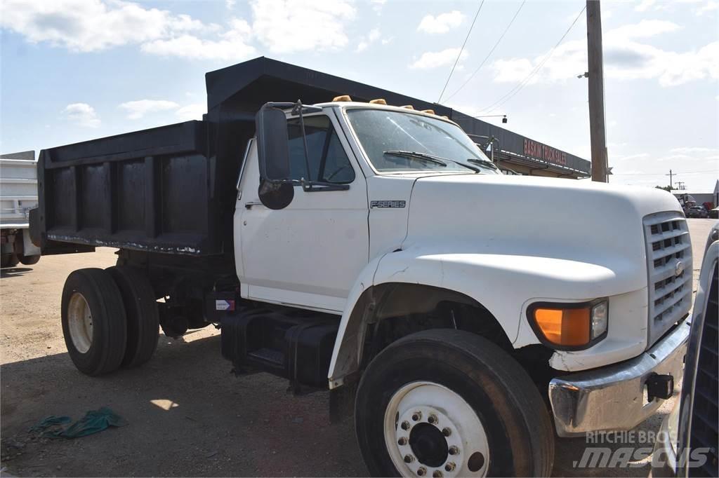 Ford F800 Sklápěče
