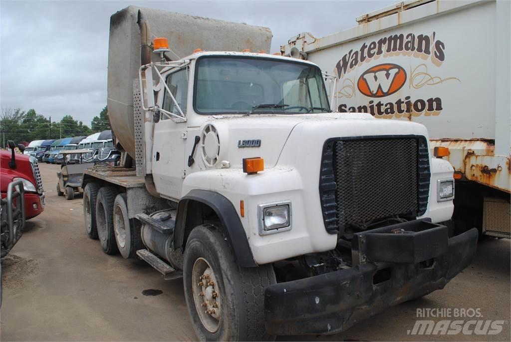 Ford L8000 Domíchávače betonu