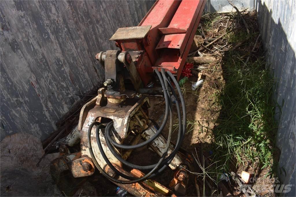 Ford L9000 Autojeřáby, hydraulické ruky