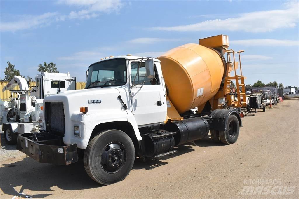 Ford LN7000 Domíchávače betonu