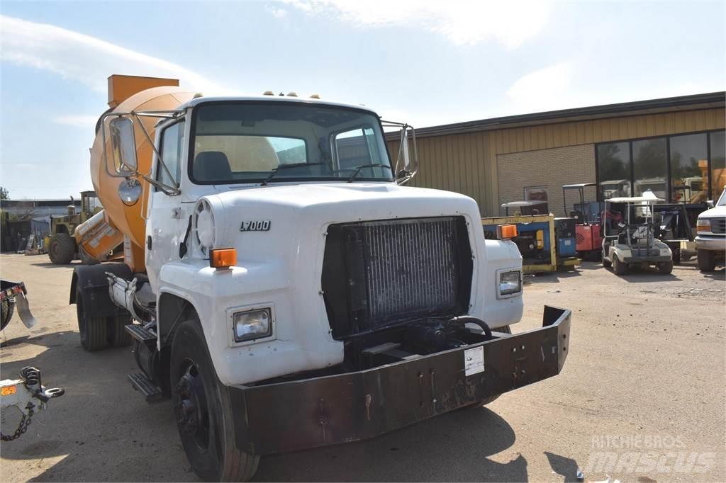 Ford LN7000 Domíchávače betonu