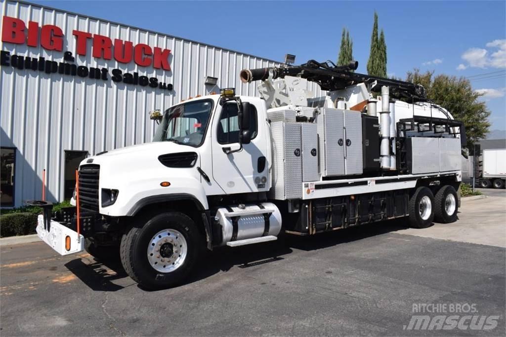 Freightliner 114SD Cisternové vozy