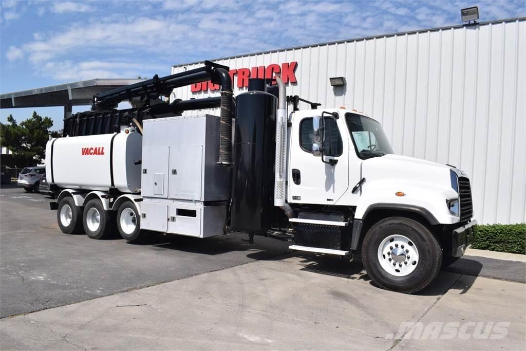 Freightliner 114SD Cisternové vozy