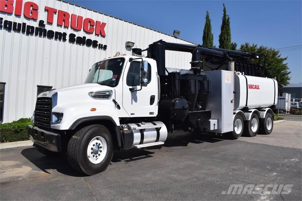 Freightliner 114SD Cisternové vozy