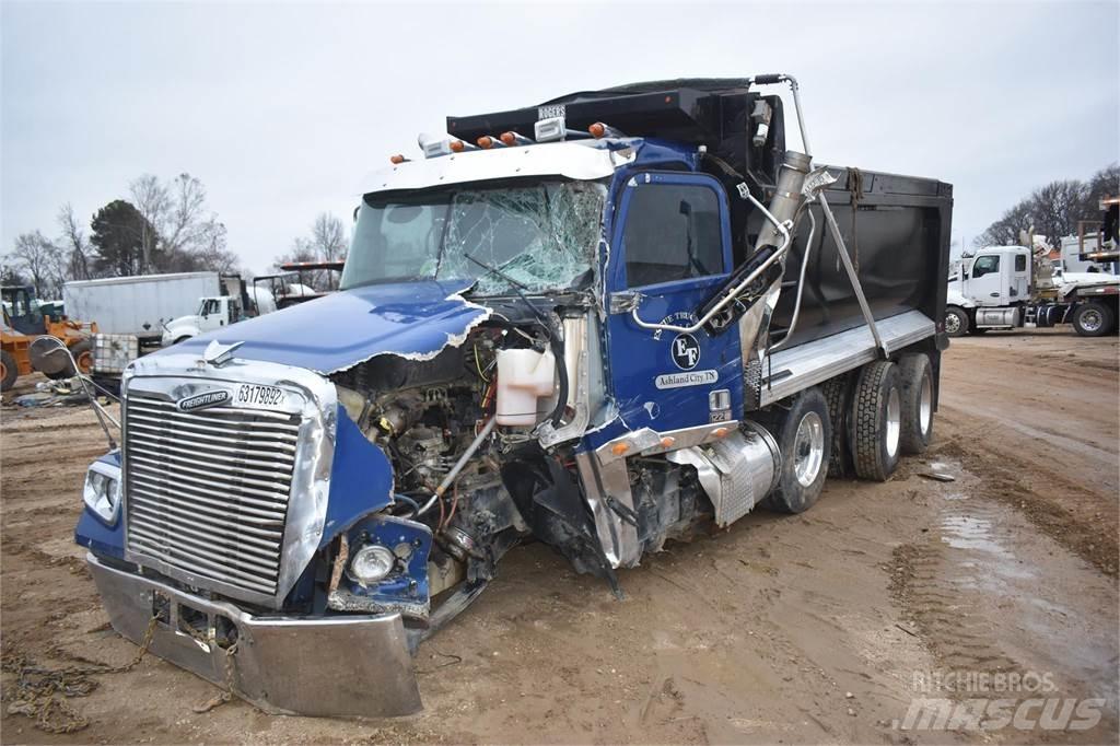 Freightliner 122SD Sklápěče