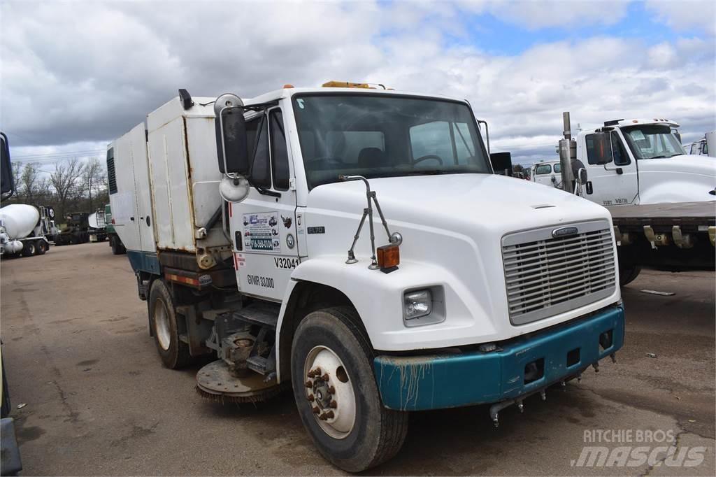 Freightliner FL70 Zametací vozy