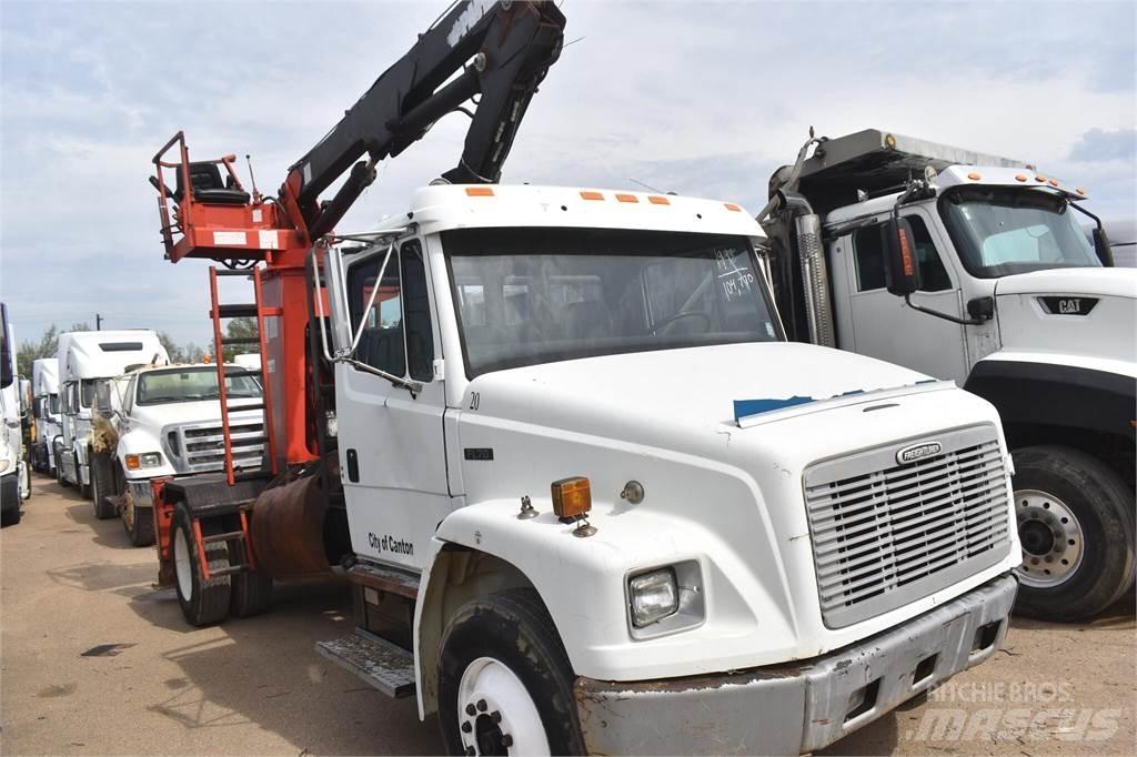 Freightliner FL70 Autojeřáby, hydraulické ruky
