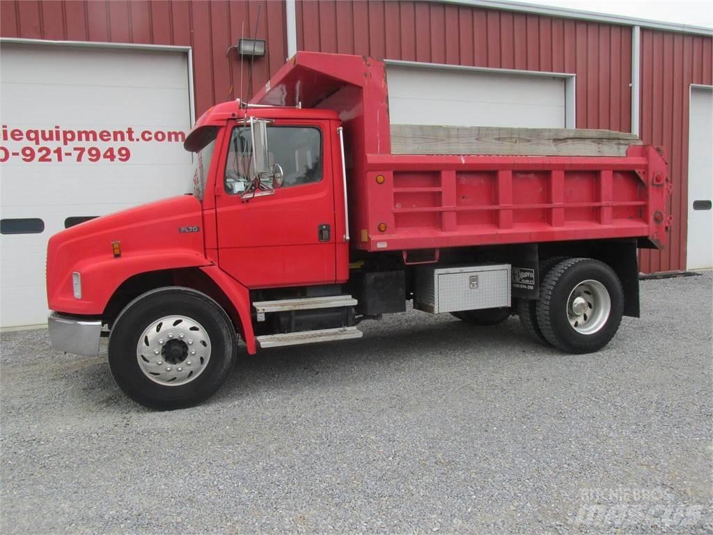 Freightliner FL70 Sklápěče