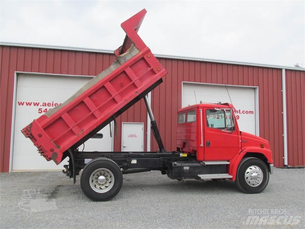 Freightliner FL70 Sklápěče