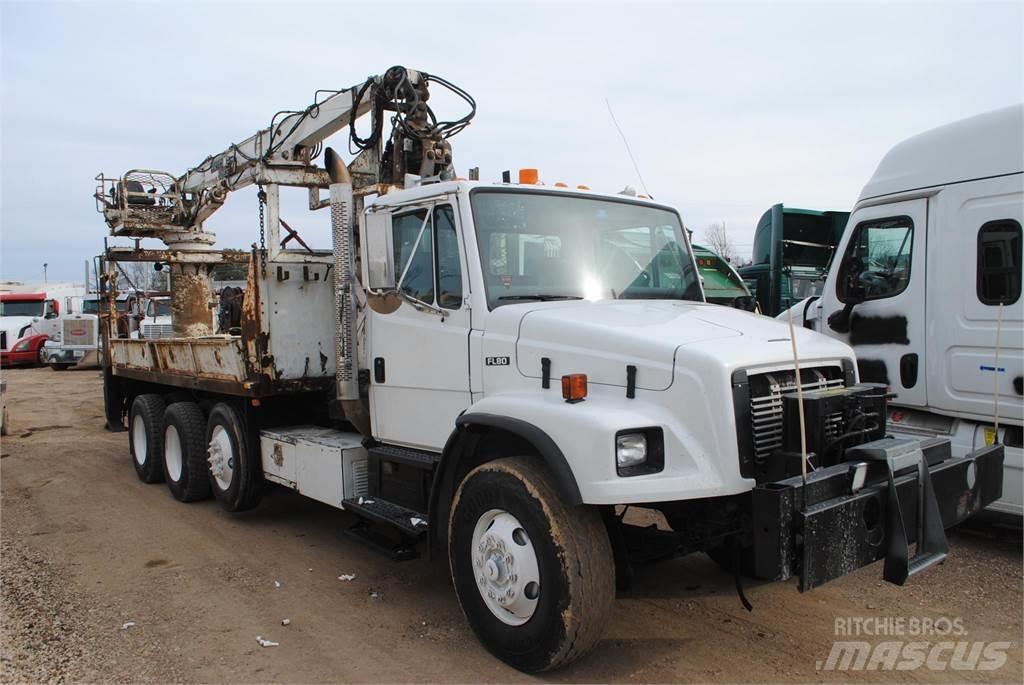 Freightliner FL80 Autojeřáby, hydraulické ruky