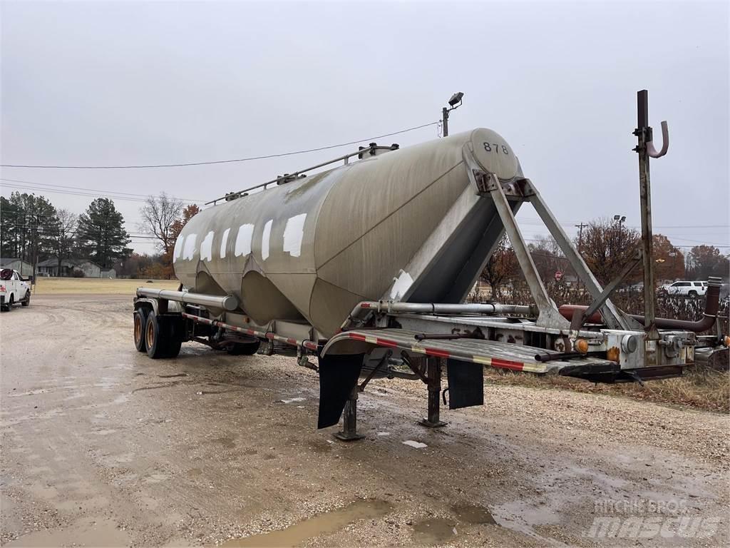 Fruehauf  Cisternové přívěsy