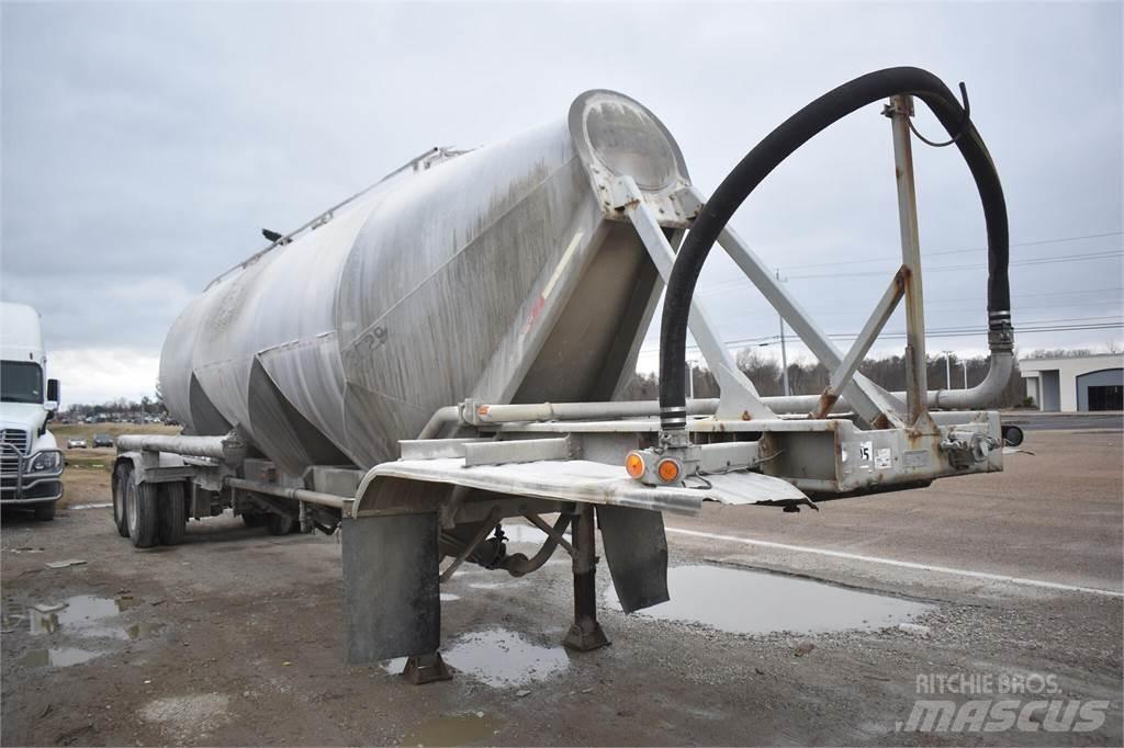 Fruehauf  Cisternové přívěsy