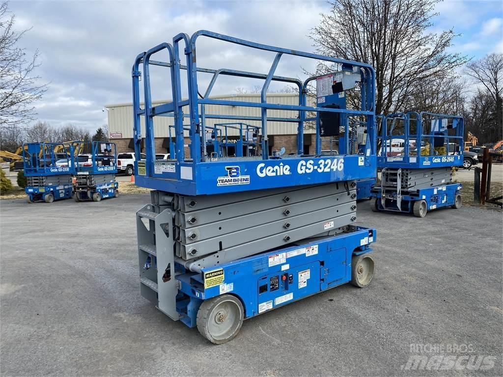 Genie GS3246 Nůžková zvedací plošina