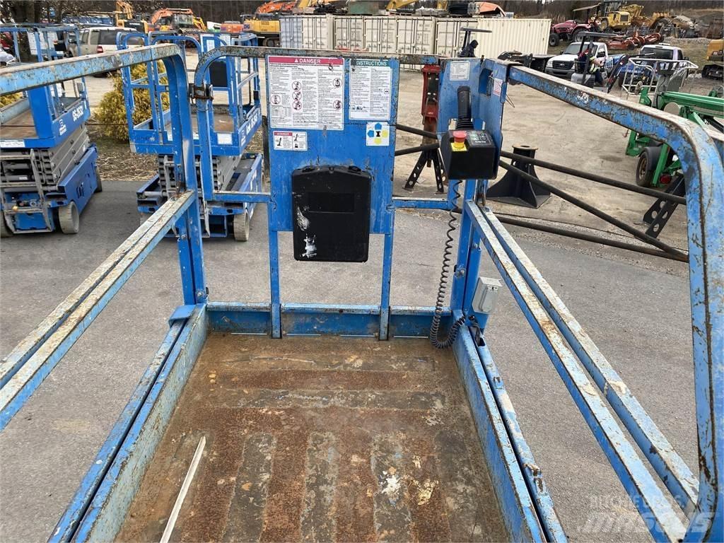 Genie GS3246 Nůžková zvedací plošina