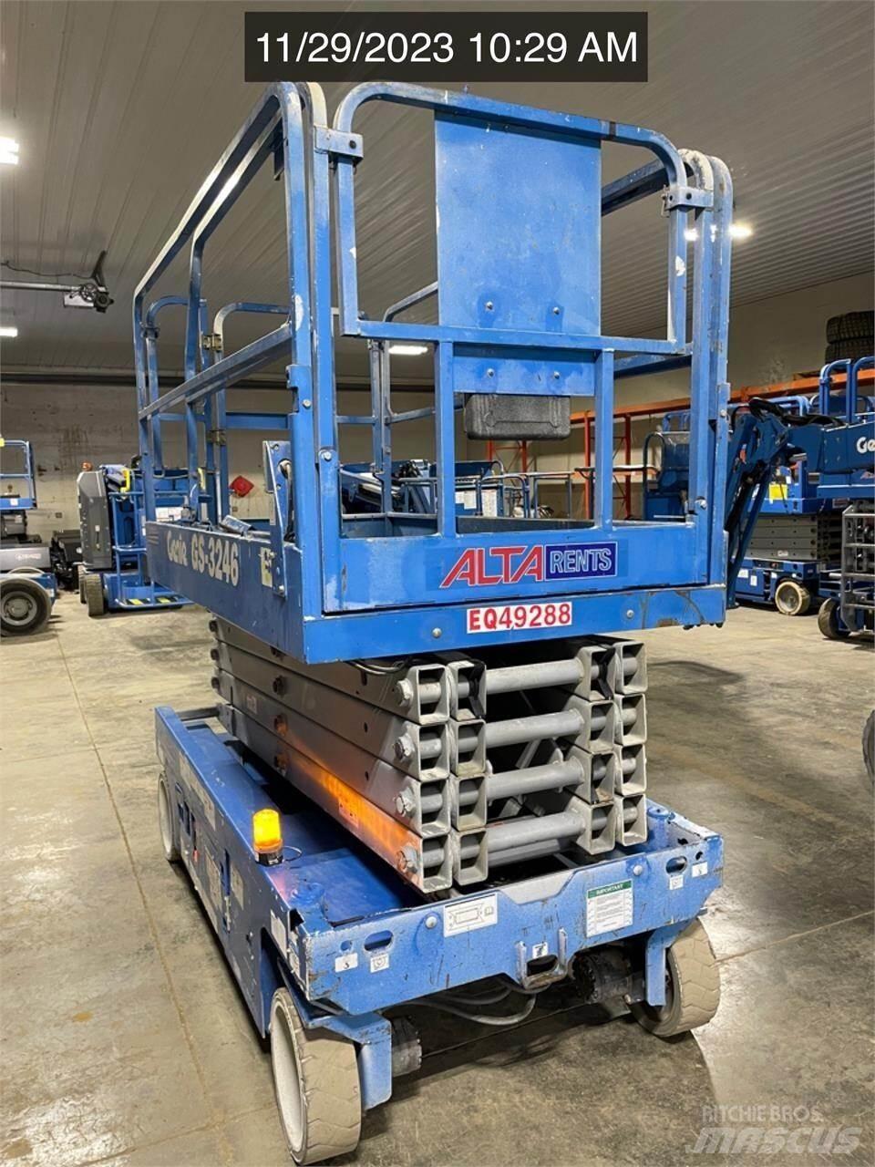 Genie GS3246 Nůžková zvedací plošina