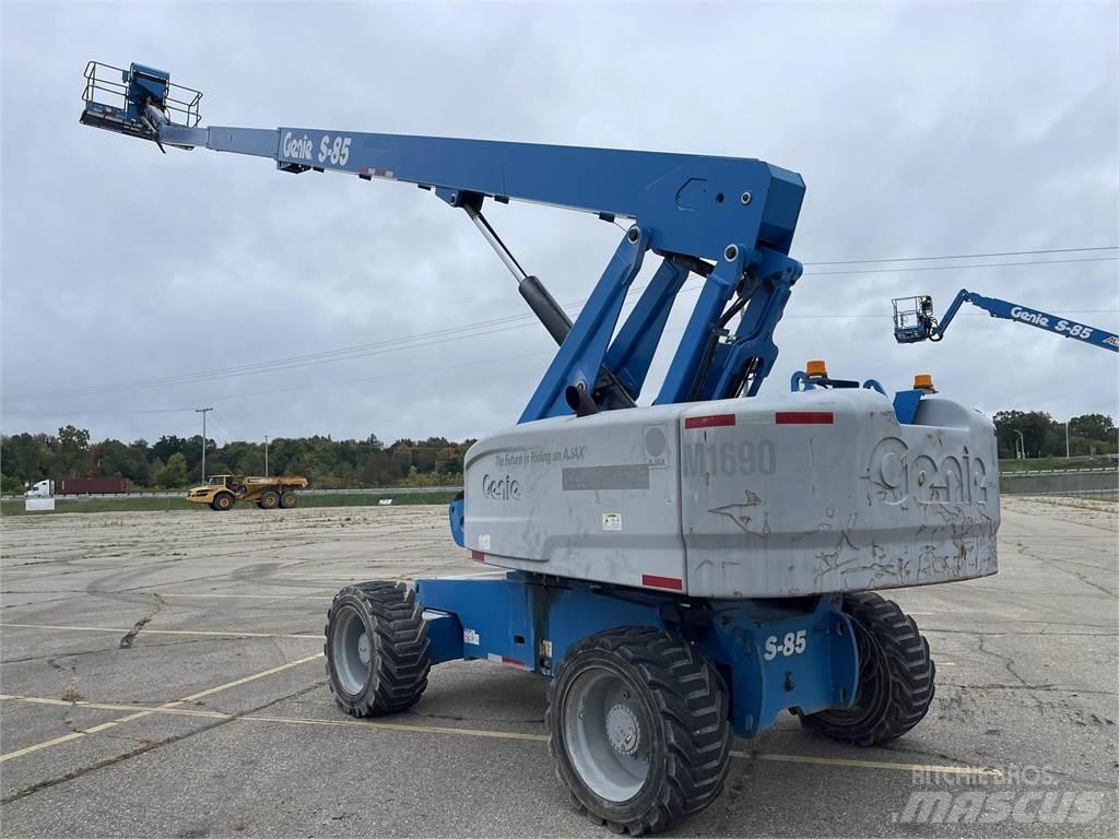 Genie S85 Teleskopické plošiny