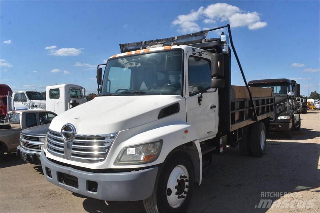 Hino 338 Sklápěče