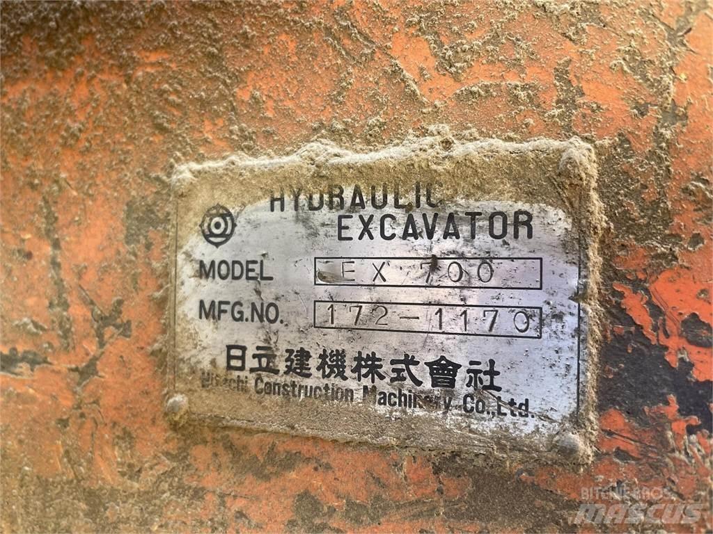 Hitachi EX700 Pásová rýpadla